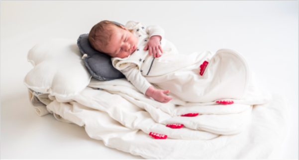 Warum Schlaf für Babys wichtig ist und wie ein Baby durchschlafen kann