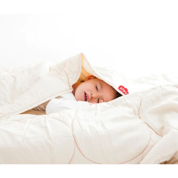 Kinderduvet – Swisswool Füllung – 140x170 cm – 4 Jahreszeiten