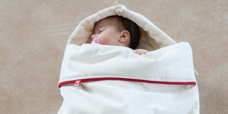 Pourquoi les bébés dorment-ils autant ? 